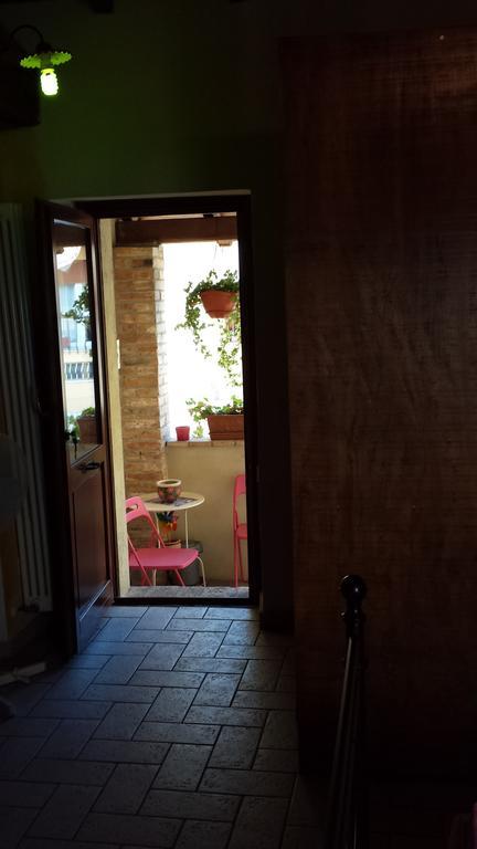 B&B La Casuccia Di อัสซิซี ภายนอก รูปภาพ