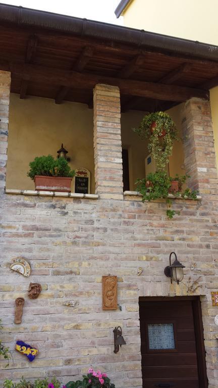 B&B La Casuccia Di อัสซิซี ภายนอก รูปภาพ