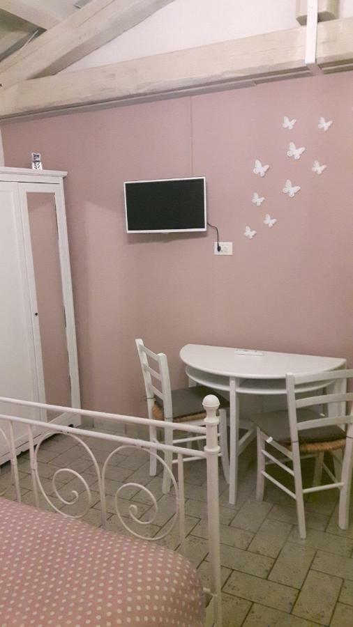 B&B La Casuccia Di อัสซิซี ภายนอก รูปภาพ